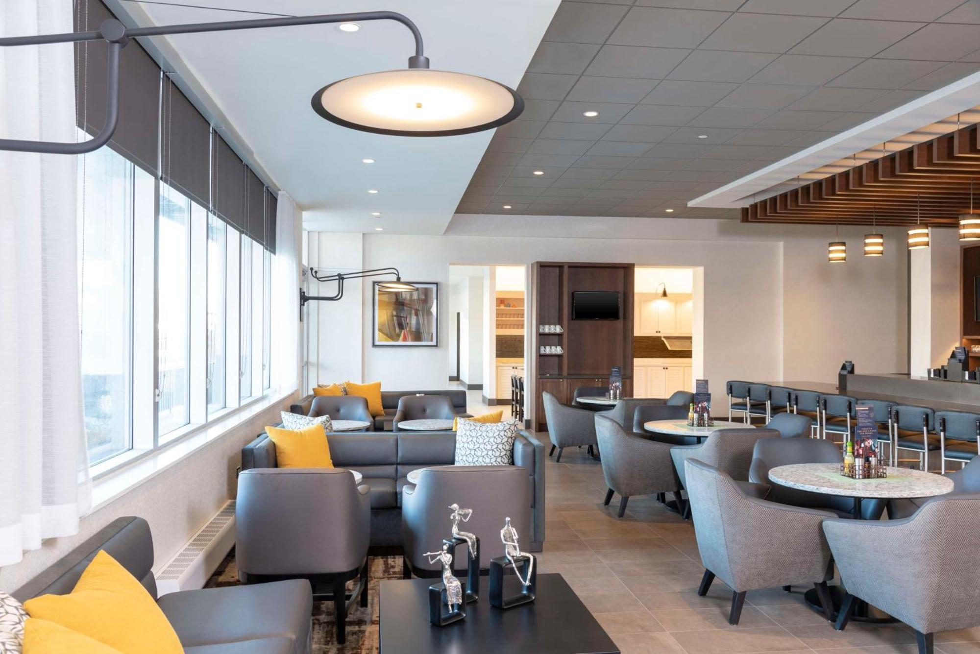 Hyatt Place Detroit/Роял Оук Екстериор снимка