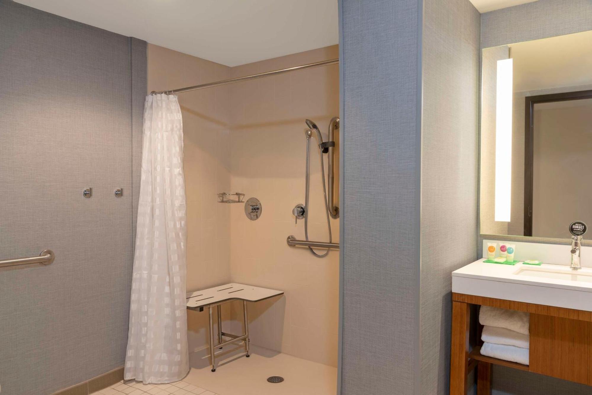 Hyatt Place Detroit/Роял Оук Екстериор снимка